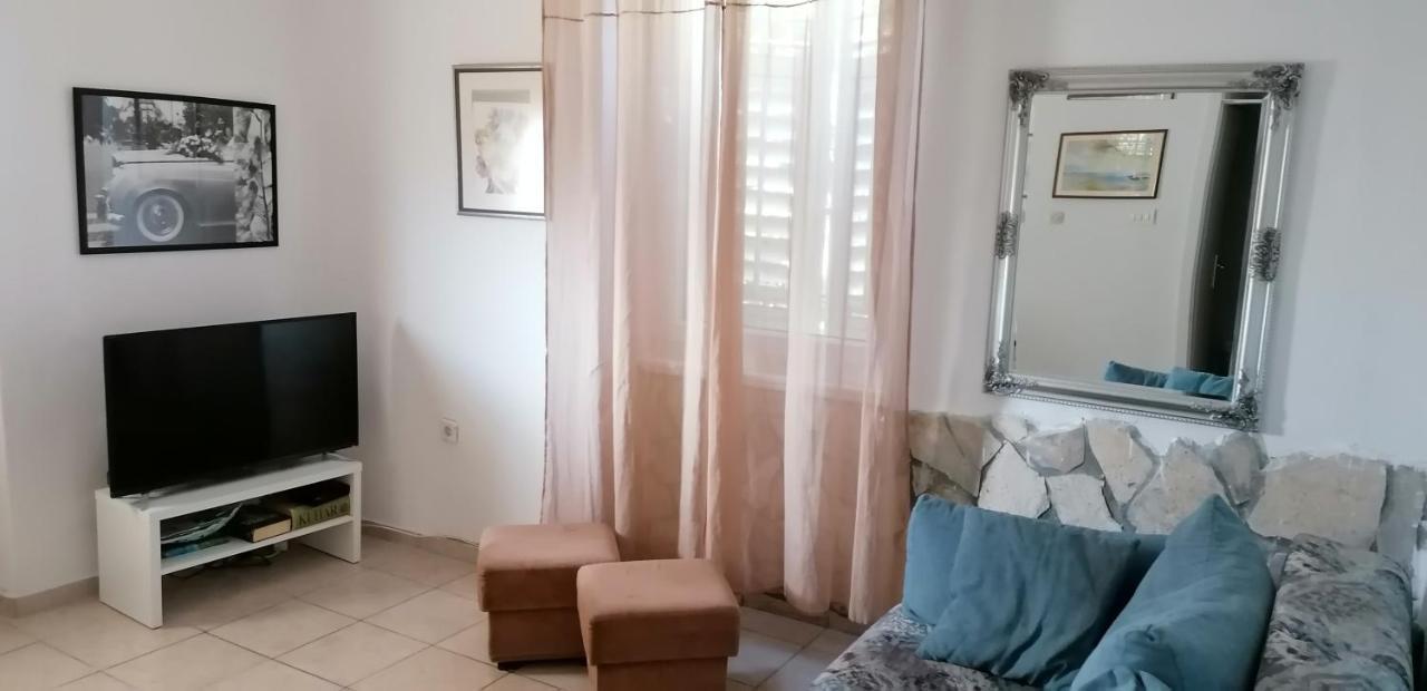 Olivera Apartments *