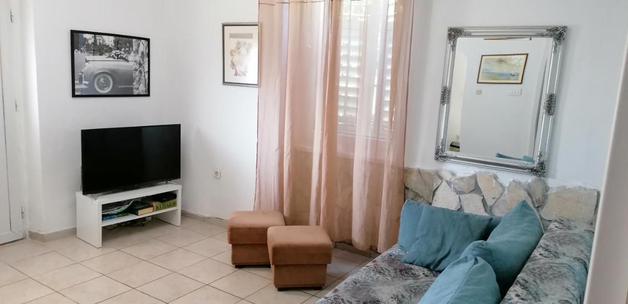 Olivera Apartments Pula